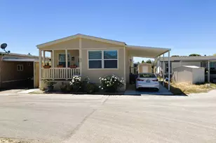 2900 Fairview Rd 60, Hollister, CA 95023 - Photo 2