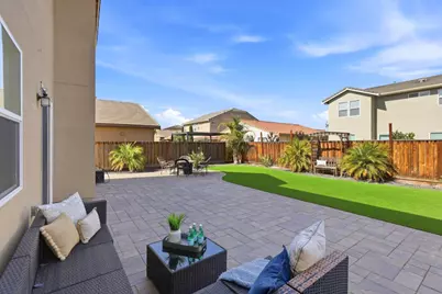 885 Fulton Way, Hollister, CA 95023 - Photo 36
