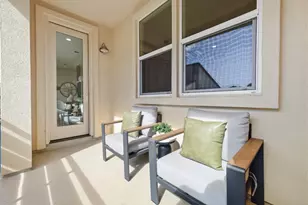 1949 Mahuron Cir, San Jose, CA 95133 - Photo 30