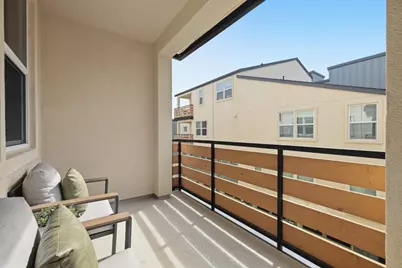 1949 Mahuron Cir, San Jose, CA 95133 - Photo 28
