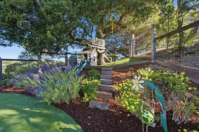 12950 Brendel Dr, Los Altos Hills, CA 94022 - Photo 28