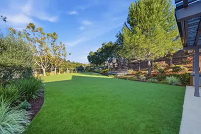 12950 Brendel Dr, Los Altos Hills, CA 94022 - Photo 26