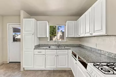 50 N 26th St, San Jose, CA 95116 - Photo 10