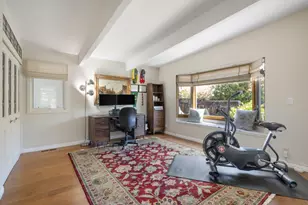 730 Greenview Pl, Los Altos, CA 94024 - Photo 14