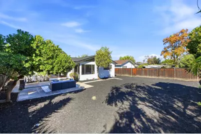 5764 Halleck Dr, San Jose, CA 95123 - Photo 22