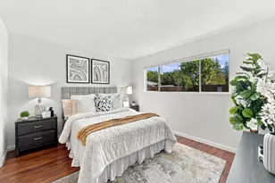 5764 Halleck Dr, San Jose, CA 95123 - Photo 14