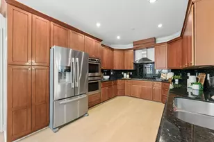 24257 Ridgecreek Ln, Hayward, CA 94541 - Photo 18