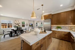 4911 Vivi Pl, San Jose, CA 95124 - Photo 10