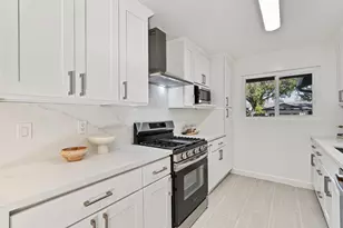883 Roble Dr, Sunnyvale, CA 94086 - Photo 16