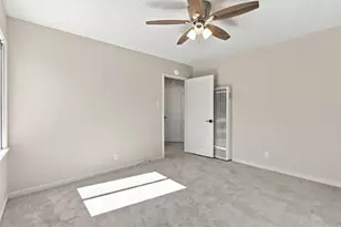 Garden Ln, San Mateo, CA 94403 - Photo 10