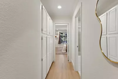 1651 Parkview Green Cir, San Jose, CA 95131 - Photo 64
