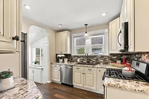1011 S 9th St, San Jose, CA 95112 - Photo 14