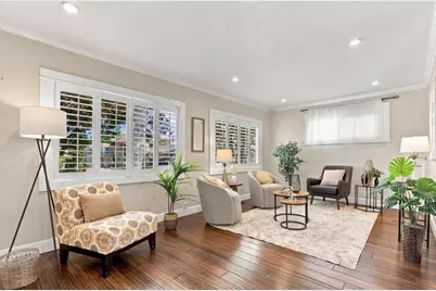 1011 S 9th St, San Jose, CA 95112 - Photo 6