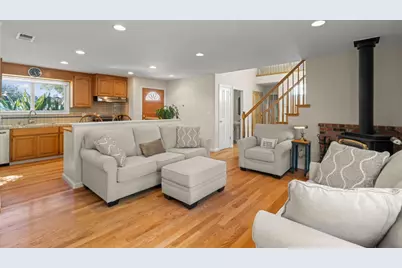 5540 Dartmouth Dr, San Jose, CA 95118 - Photo 2