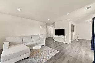 22103 Vista Del Plaza Ln 7, Hayward, CA 94541 - Photo 10