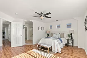 1572 Firestone Loop, San Jose, CA 95116 - Photo 14