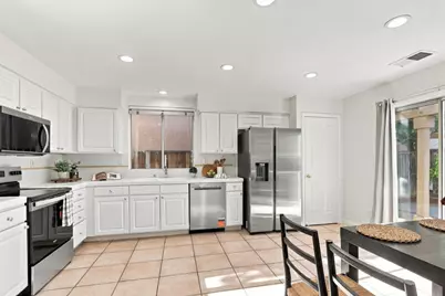 1572 Firestone Loop, San Jose, CA 95116 - Photo 8