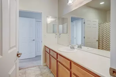 1382 Mill Run Ct, Manteca, CA 95336 - Photo 22