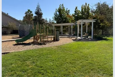 13205 Waterway Dr, Waterford, CA 95386 - Photo 38