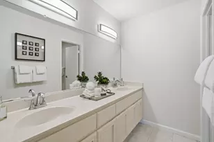 3833 Panda Dr, San Jose, CA 95117 - Photo 18