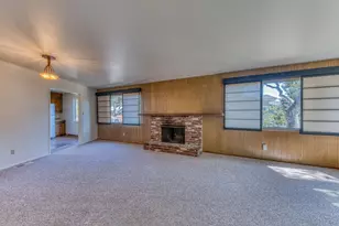 32 Carlton Dr, Del Rey Oaks, CA 93940 - Photo 4