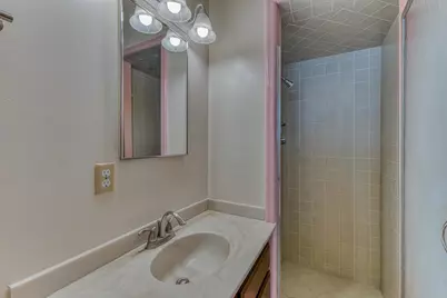 32 Carlton Dr, Del Rey Oaks, CA 93940 - Photo 14