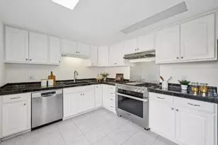 1021 Carola Ave, San Jose, CA 95130 - Photo 12