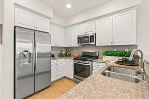 2099 Vincenzo Walkway, San Jose, CA 95133 - Photo 8