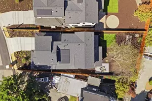 881 Vista Dr, Redwood City, CA 94062 - Photo 56