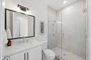 881 Vista Dr, Redwood City, CA 94062 - Photo 30
