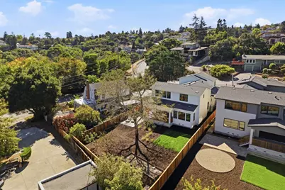 881 Vista Dr, Redwood City, CA 94062 - Photo 66