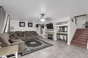 825 Rolling Oak Ct, Modesto, CA 95351 - Photo 8