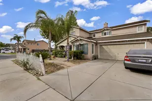 825 Rolling Oak Ct, Modesto, CA 95351 - Photo 4