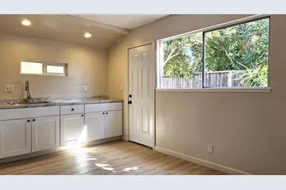 1688 Enesco Ave, San Jose, CA 95121 - Photo 4