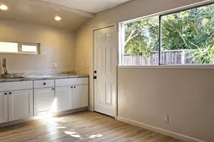 1688 Enesco Ave, San Jose, CA 95121 - Photo 4
