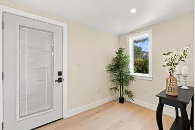 38 Miraflores Ave, San Rafael, CA 94901 - Photo 2