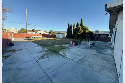1427 76th Ave, Oakland, CA 94621 - Photo 20