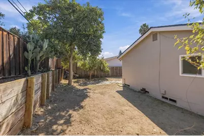2068 Palm Beach Way, San Jose, CA 95122 - Photo 24