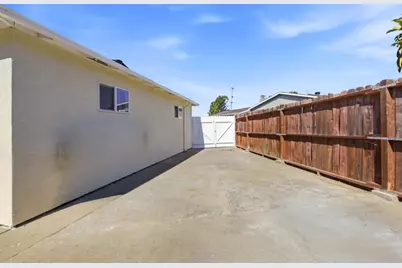 35564 Biscay Pl, Newark, CA 94560 - Photo 38