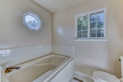 15815 Verde Dr, Salinas, CA 93907 - Photo 22