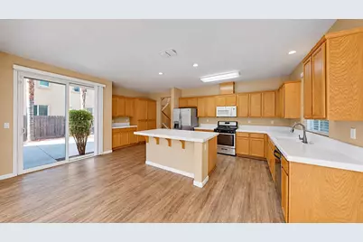 4160 Tahama Ln, Turlock, CA 95382 - Photo 16