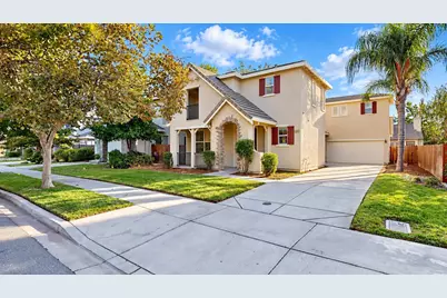 4160 Tahama Ln, Turlock, CA 95382 - Photo 2