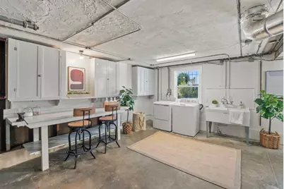 422 Vienna St, San Francisco, CA 94112 - Photo 18