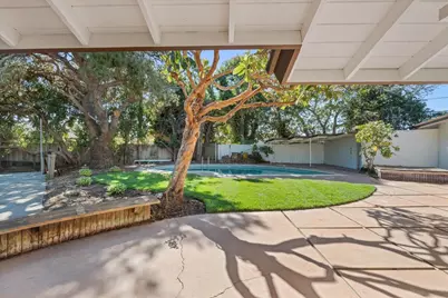 21 San Fernando Cir, Salinas, CA 93901 - Photo 4