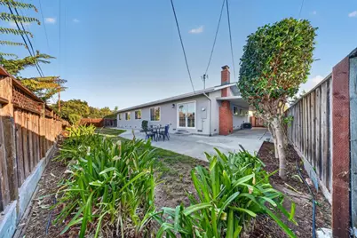 2729 Los Altos Dr, San Jose, CA 95121 - Photo 50