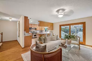 750 California Way, Redwood City, CA 94062 - Photo 22