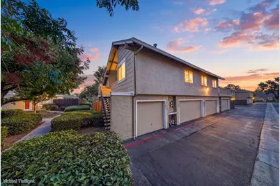938 Summerside Dr B, San Jose, CA 95122 - Photo 2