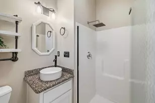 208 Bay St H, Santa Cruz, CA 95060 - Photo 8