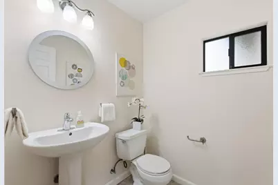 21905 Meadowview Ln, Cupertino, CA 95014 - Photo 16
