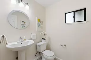 21905 Meadowview Ln, Cupertino, CA 95014 - Photo 16